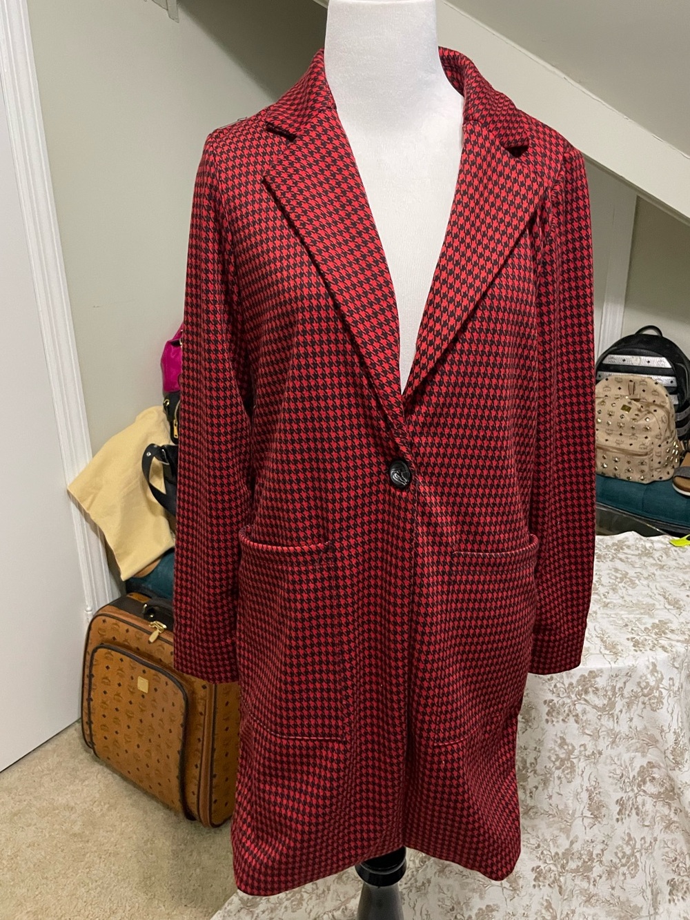 Vintage Philosophy Red and Black Houndstooth Long Blazer